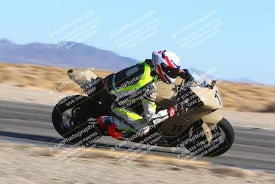 media/Jan-13-2024-SoCal Trackdays (Sat) [[9c032fe5aa]]/Turn 14 Inside (150pm)/